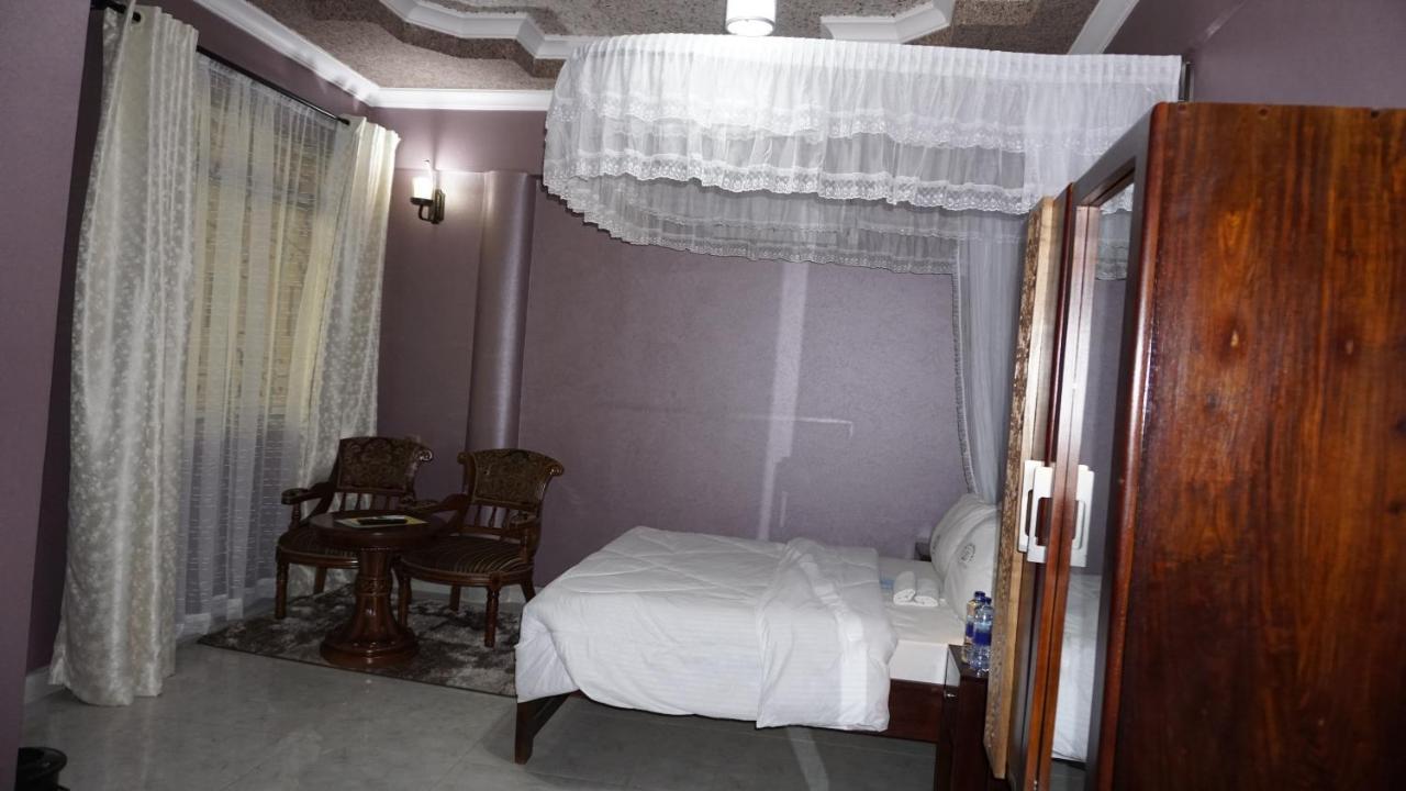 Jakicha Motel Дар-эс-Саламе Экстерьер фото
